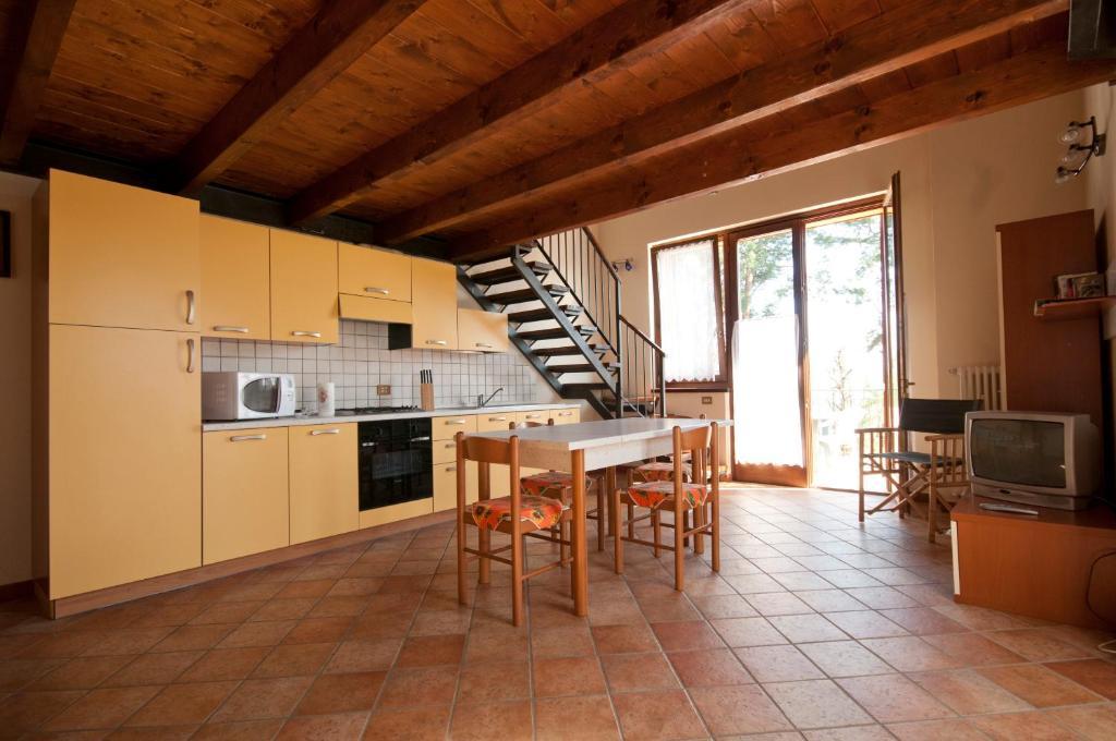 Agriturismo Monterosso فيربانيا الغرفة الصورة
